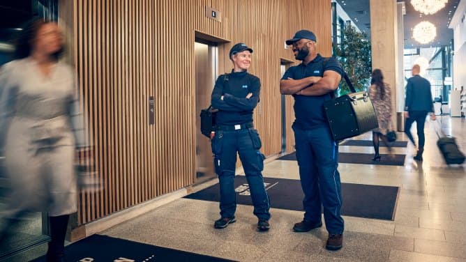 DigitalServices_landing_page_image11_connected_services2